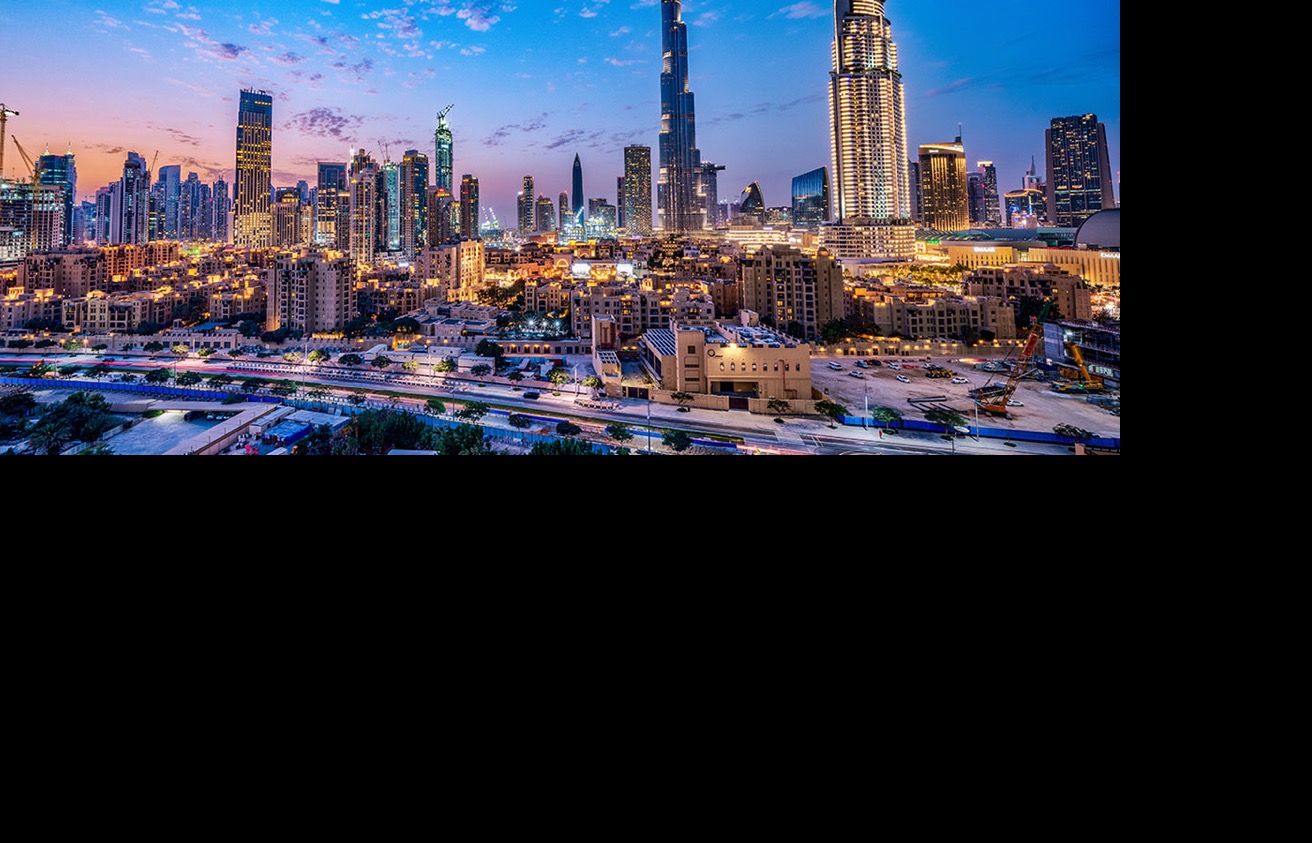 نمای شهری نزدیک دبی مارینا